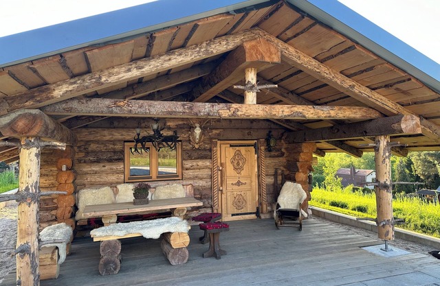 Gemütliche Blockhütte in Einer Ländlichen Gegend