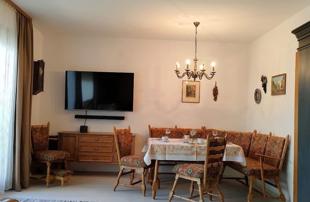 Gemütliche Ferienwohnung mit 2 Schlafzimmern und Terrasse