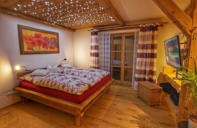 Gemütliche Ferienwohnung (50qm) mit Whirlpoolbadewanne und Terrasse