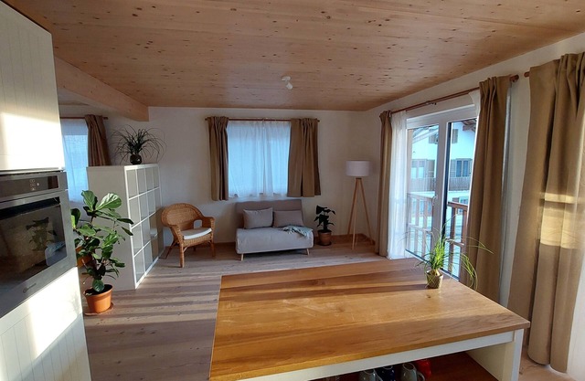 Gemütliche Neue Wohnung in Altem Bauernhof im Ostallgäu