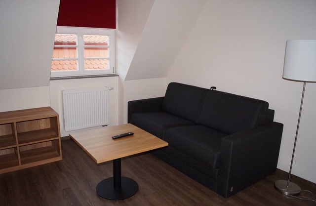 Gemütliche Wohnung im Dachgeschoß mit Aufzug erreichbar