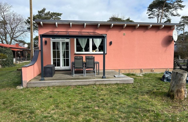 Gemütlicher Bungalow am Meer in Pepelow