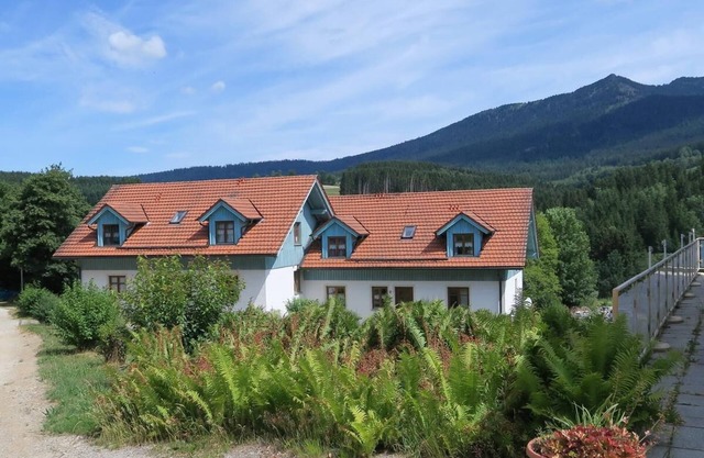 Gemütliches Feriendomizil mit Balkon und Bergblick
