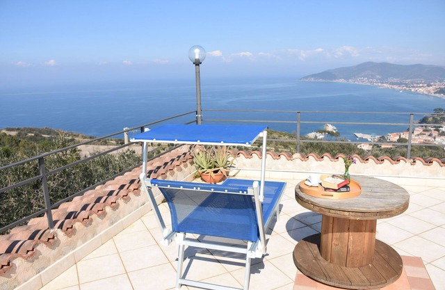 GEMMA - PANORAMIC STONE CHALET WITH STUNNING SEA VIEWS