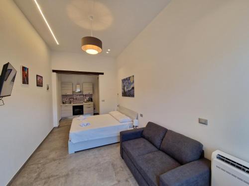 GemmaHouse