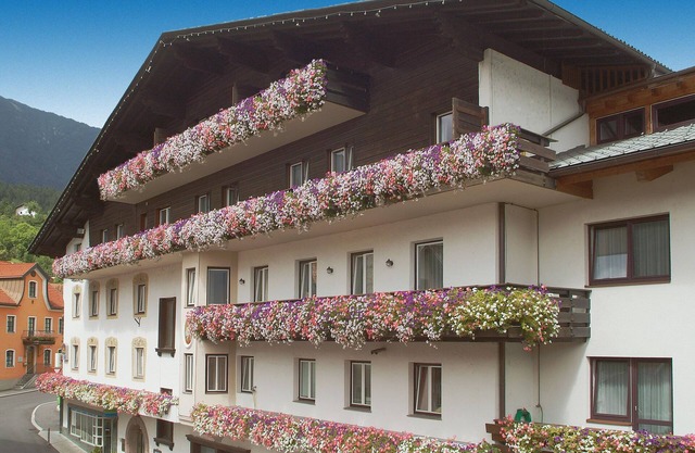 Genießen Sie die Freiheit der Ferienwohnung Gepaart mit dem Komfort vom 4-hotel