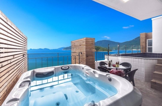 Geojedo Blue Hill Pension