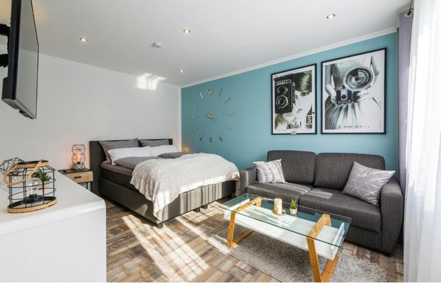 Gepflegte und moderne Ferienwohnung in der Neuseenlandschaft