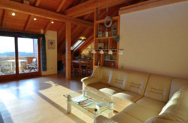 Geräumige Ferienwohnung in Stocking in Waldnähe