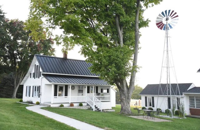 Get away from it all @ The Painter's Cottage