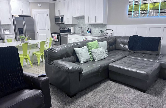 Getaway at Little Valley - 2 bdrs, 2 bath Casita with pool, spa and dunk tank