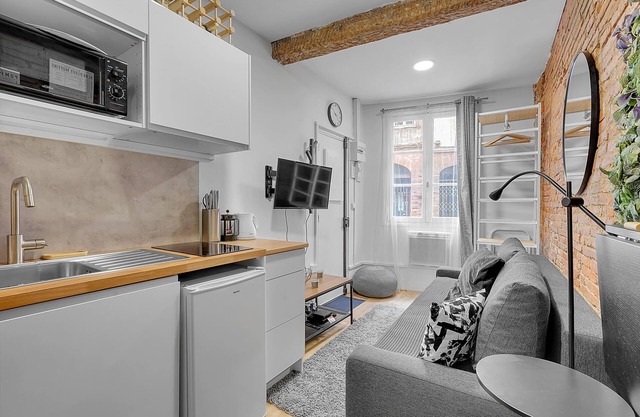 Getaway For 2, Beautiful Studio Near The Garonne