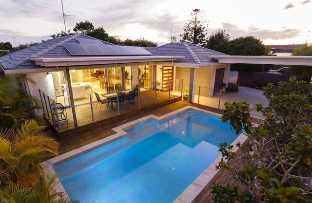 Getaway House - Great Value 5 mins walk to beach - Family friendly holiday home