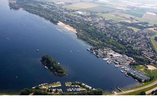 Gezellige Chalet Langs de Mooie Westkust