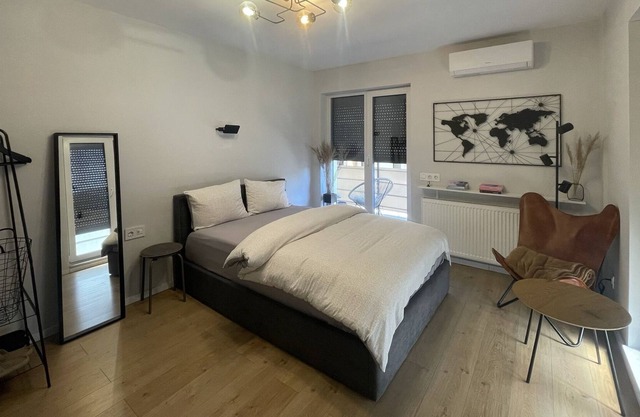 GG Studio close to Iulius Mall