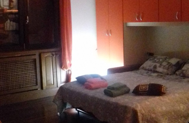 Ghirla lake. Studio flat