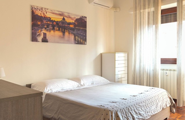 Gianicolo/Trastevere Gold Apartment