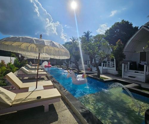 Gili Sal EE