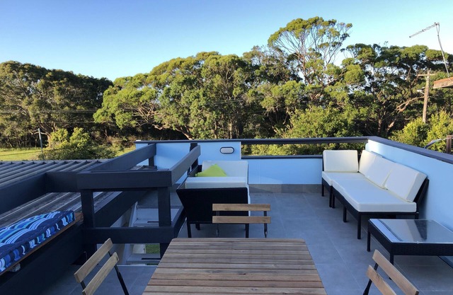 Gills - Waterfront House in Culburra Beach
