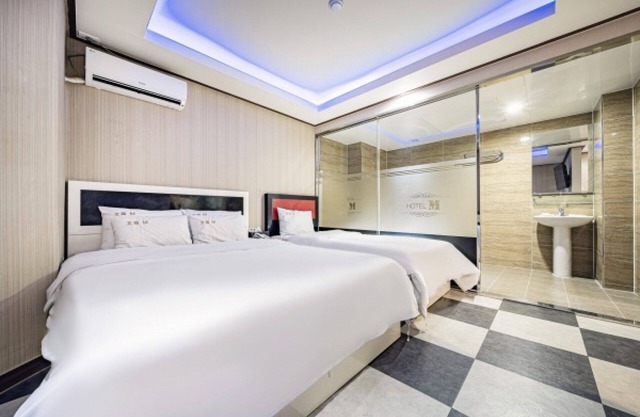 Gimpo Hotel M