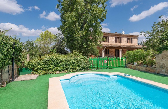 GINA - Nice house with private pool and Free Wifi