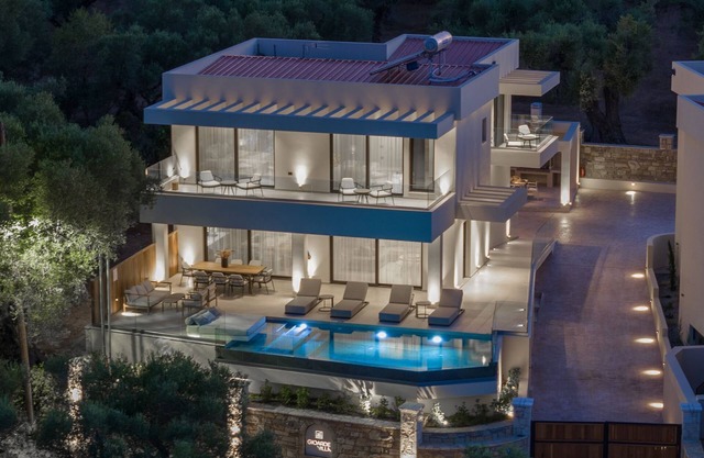 Gioarde Luxury Villa
