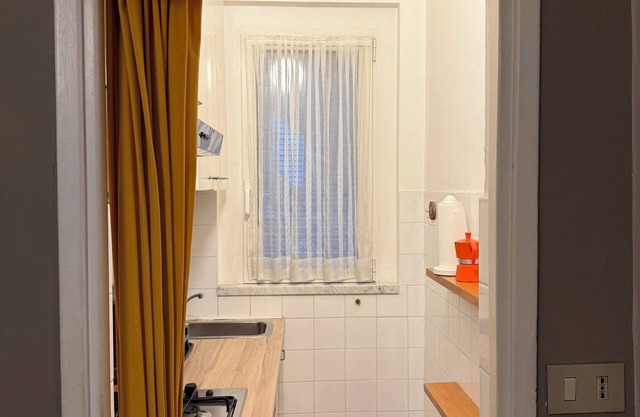 Gionas-detached house in strategic area