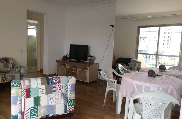 Giovanni Gronchi, Furnished, 1 Double Bed, 1 Futon and 1 Cot, Wifi and Gara