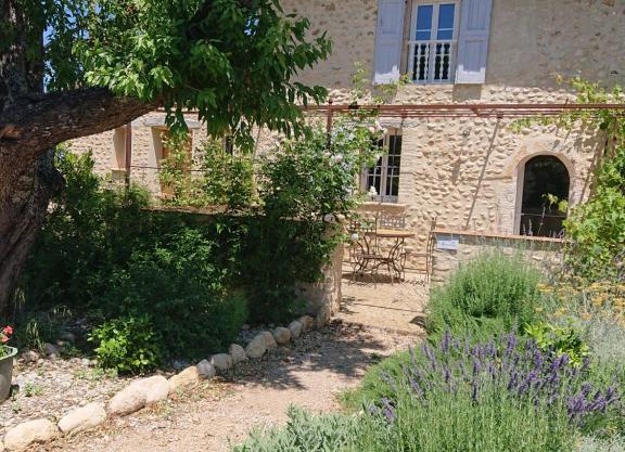 Gite Amandier, Ferme Bel Air, Riez