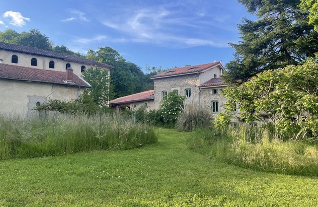 Gîte-Cottage-Ensuite with Bath-Countryside view