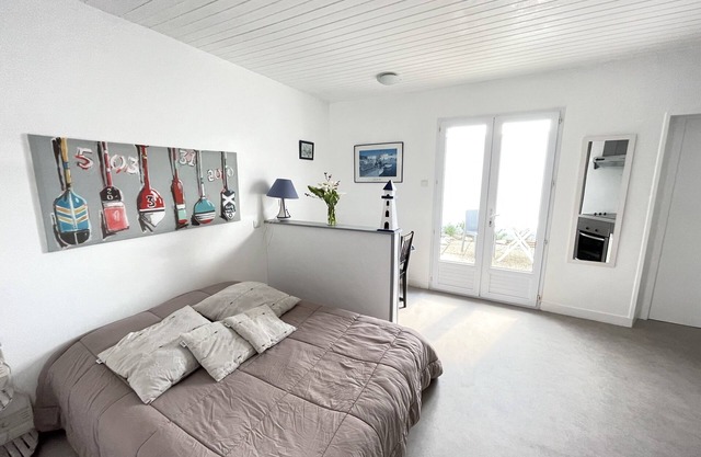 Gite for 2 people, private patio and closed private parking