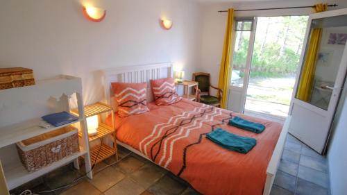 Gite lechappee bleue Dromoise - la chambre