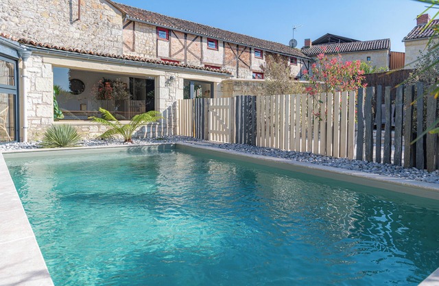 Gite Lunaben - Stone house with swimming pool