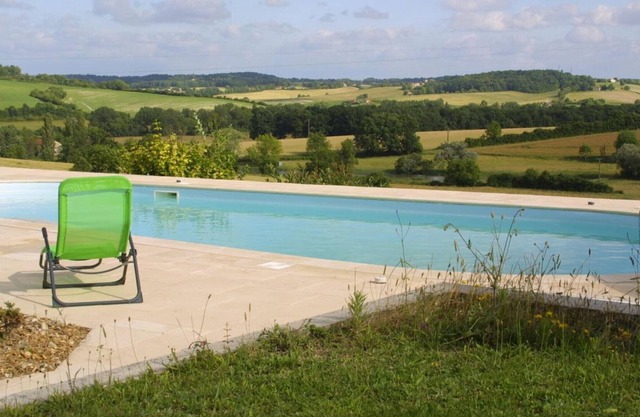 Gite Montmoreau, 2 bedrooms, 4 persons