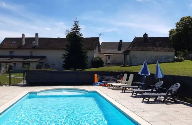 ♥ GITES XL 8 persons with Private Pool ♥