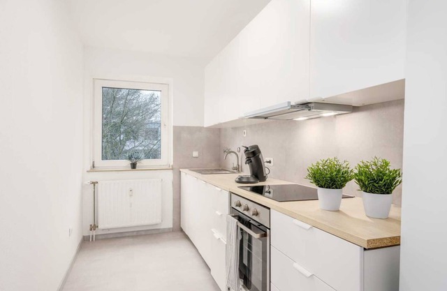 Gla02 - Schönes Apartment mit Balkon in Gladbeck, 80 qm, 3 Zimmer, Max. 6 Personen