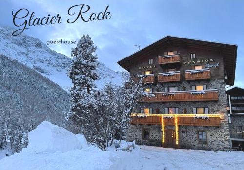 Glacier Rock guesthouse ex Pension Dangl