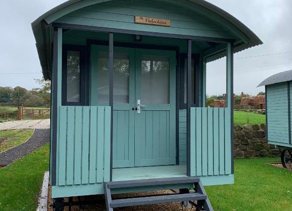 Glamping at Holly Grove Farm