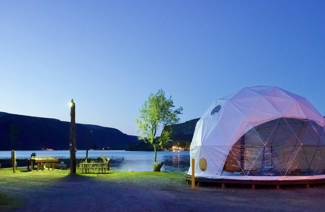 Glamping Dome at Blue Lake in Coulee City (site 41)