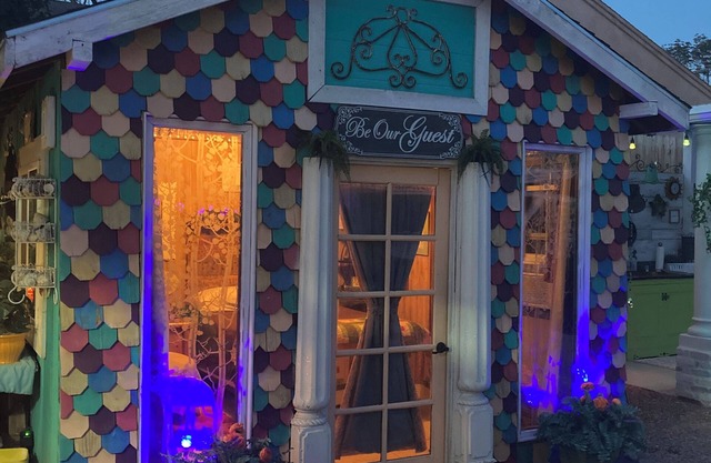 🧡❤️Glamping INN Color!💚💙