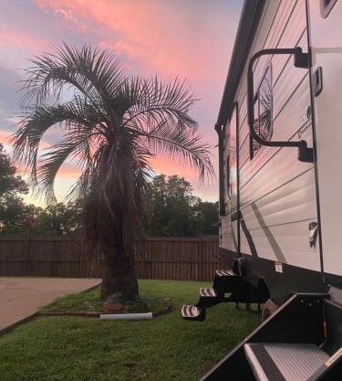 "Glamping" near UA & Mercedes on private property