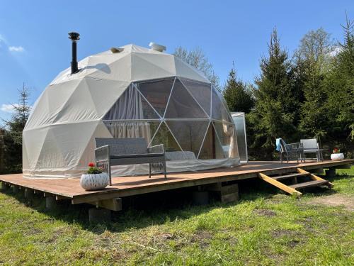 Glamping w sercu mazur z prywatną plażą