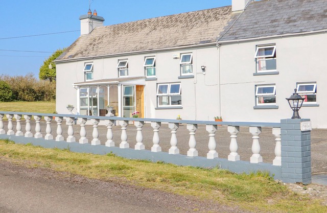 GLEANN GRIANNMHAR, pet friendly in Rosscarbery, County Cork