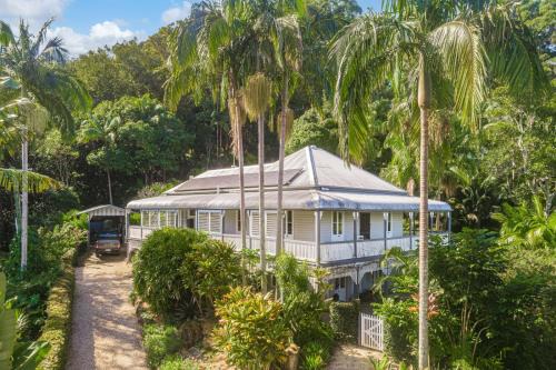 Glenelg Residence