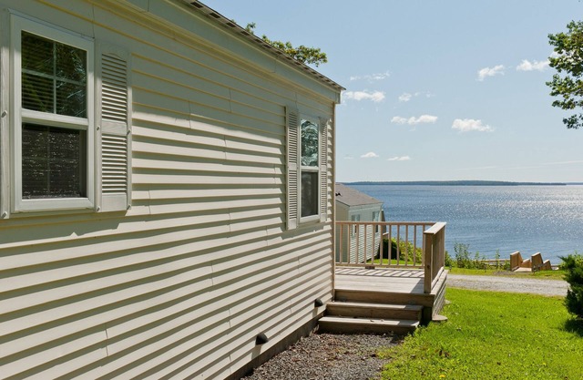 Glenmoor By the Sea