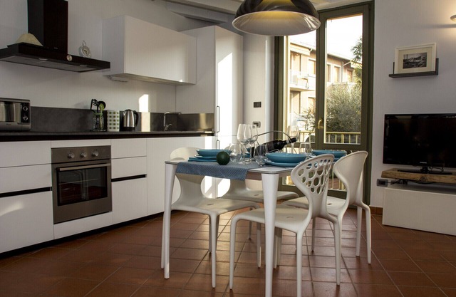Goccia di Lago two-room apartment on the first floor