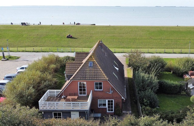 "Godewind", hearing & smelling the sea, roof terrace, FireTVStick, dishwasher