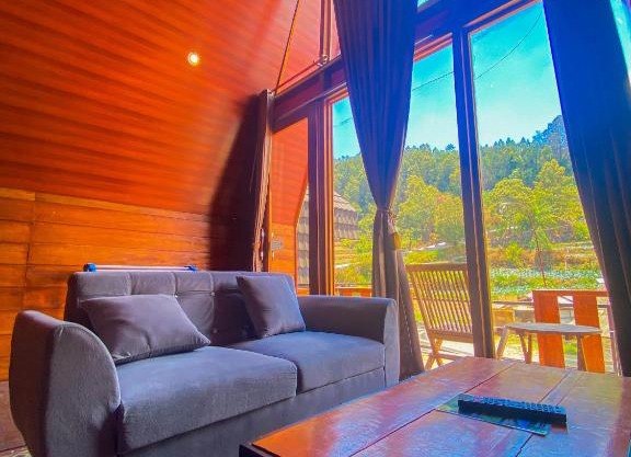 Godieng Cabin