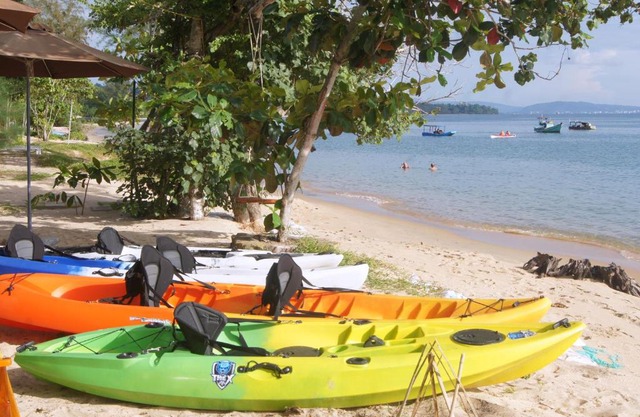 Gold Sand Beach Bungalow