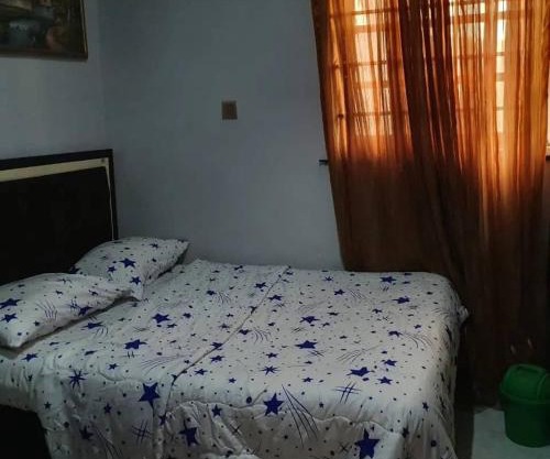 Goldbond Service Apartment